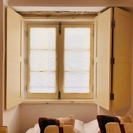Alta Apartment